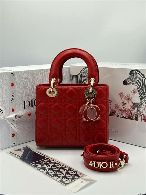 Dior купить в интернет.